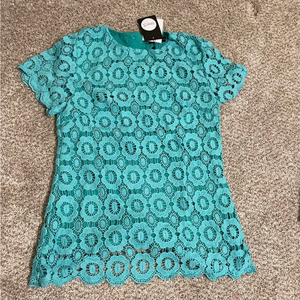 Button Back Top